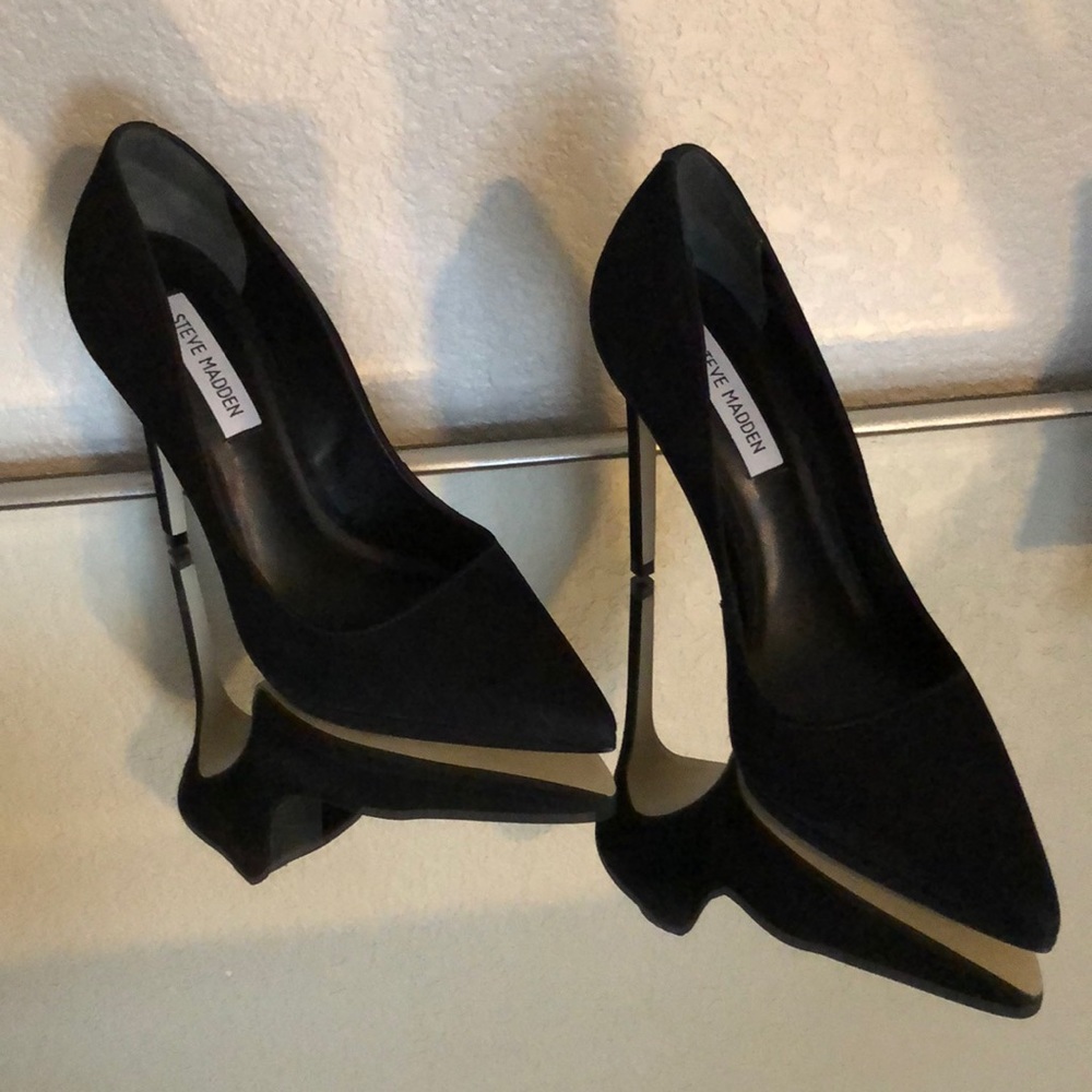 Steve Madden black pointy stilettos “Lovey”